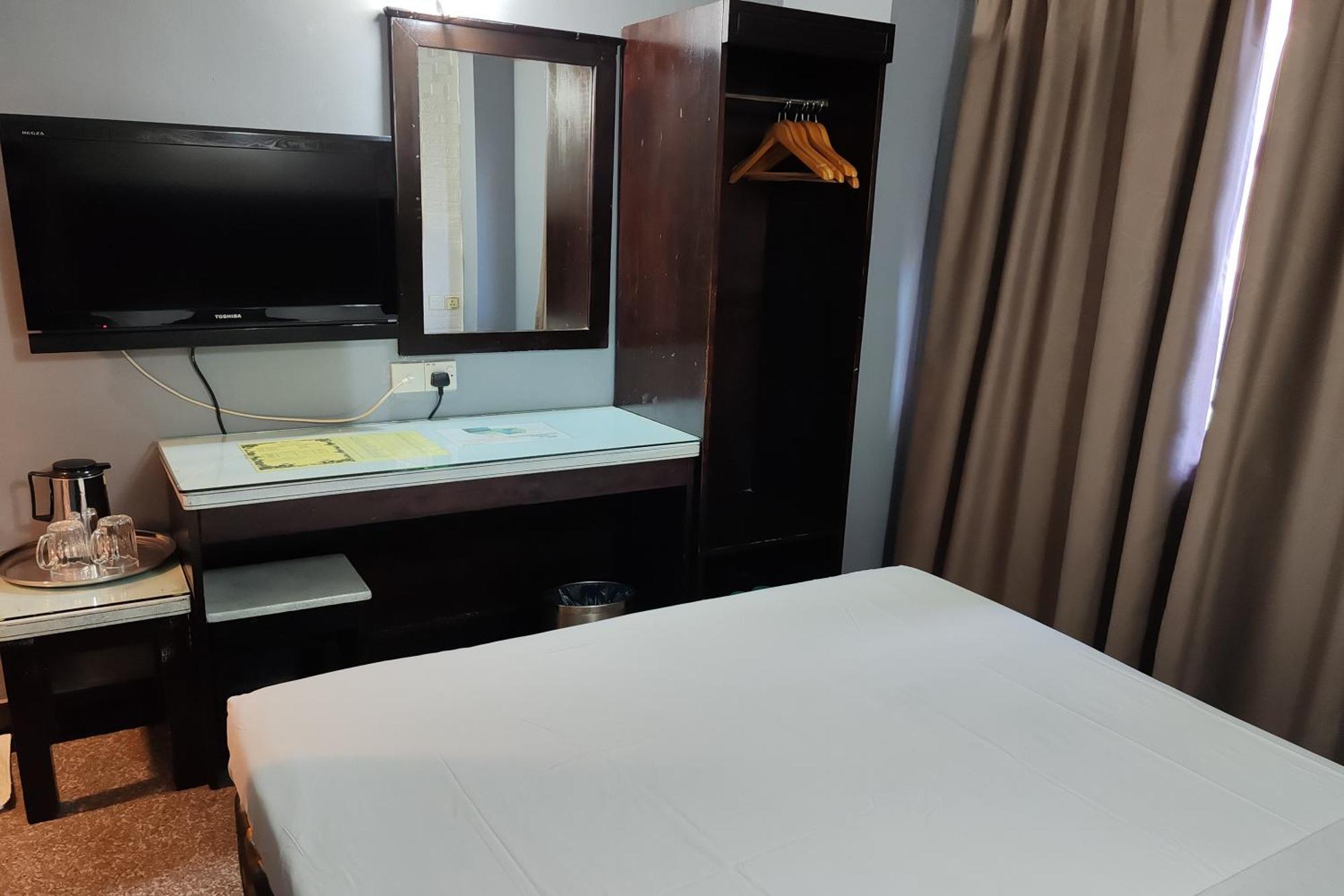 Hotel Sri Пучонг Экстерьер фото