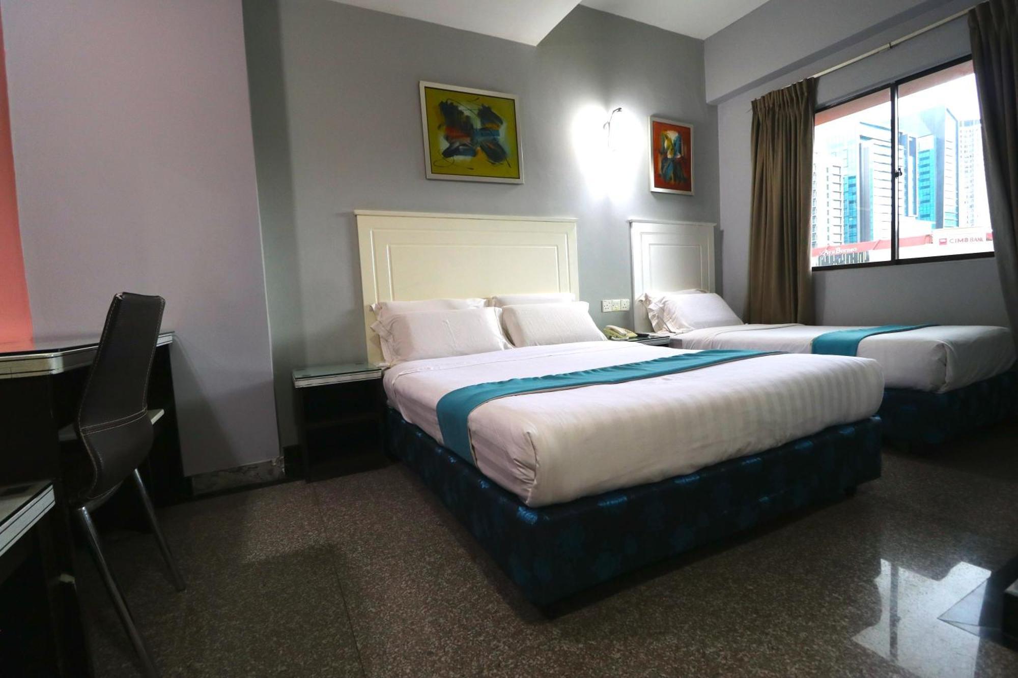 Hotel Sri Пучонг Экстерьер фото