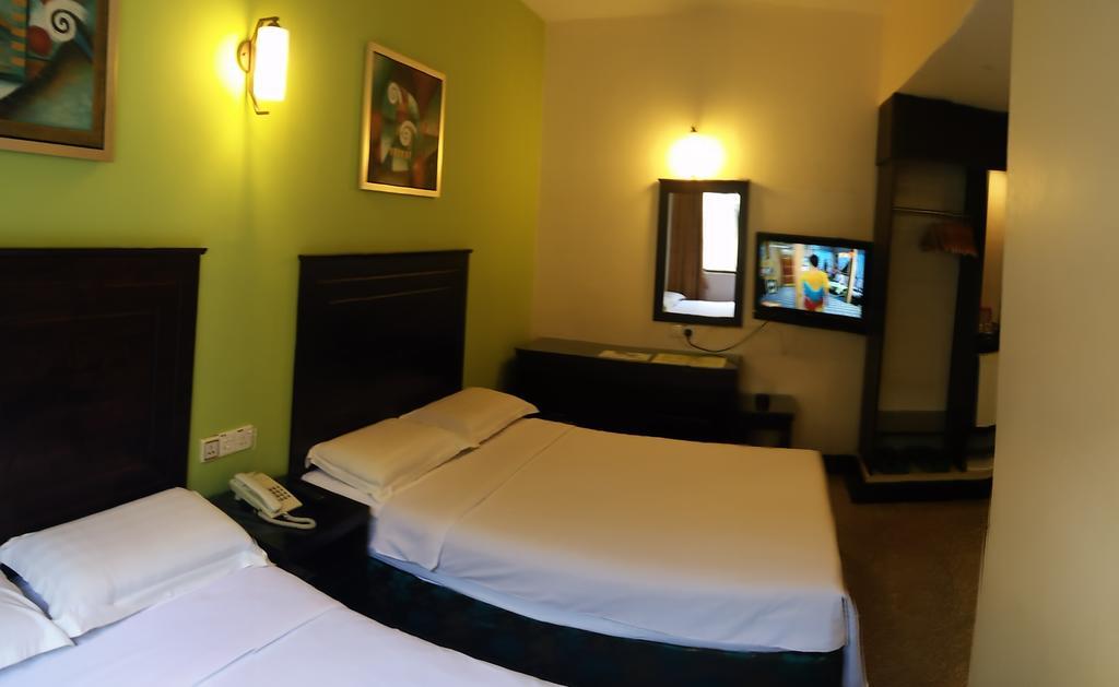 Hotel Sri Puchong Sdn Bhd Экстерьер фото